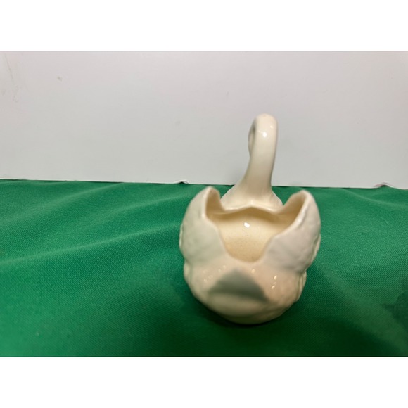 Small Cream Ceramic Swan Planter Trinket Dish Czechoslovakia Vintage - Picture 4 of 6